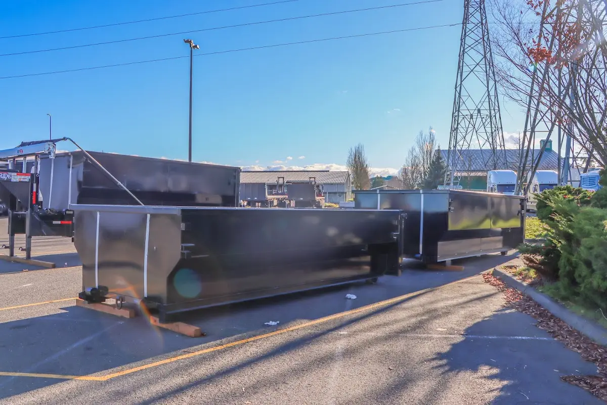 Professional dumpster rental and junk removal service in Eastman